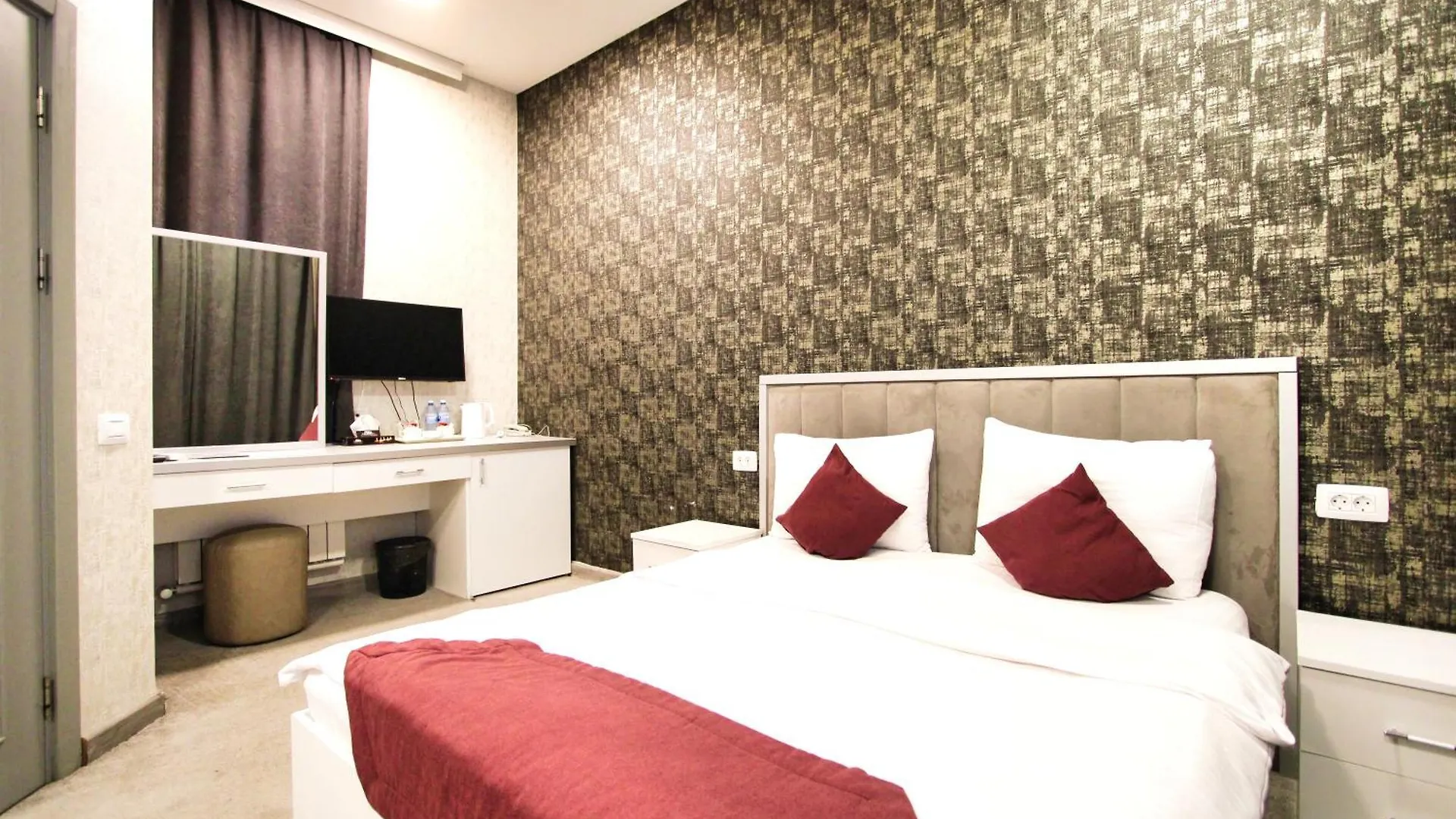 Sunday Hotel & Apartments 바쿠