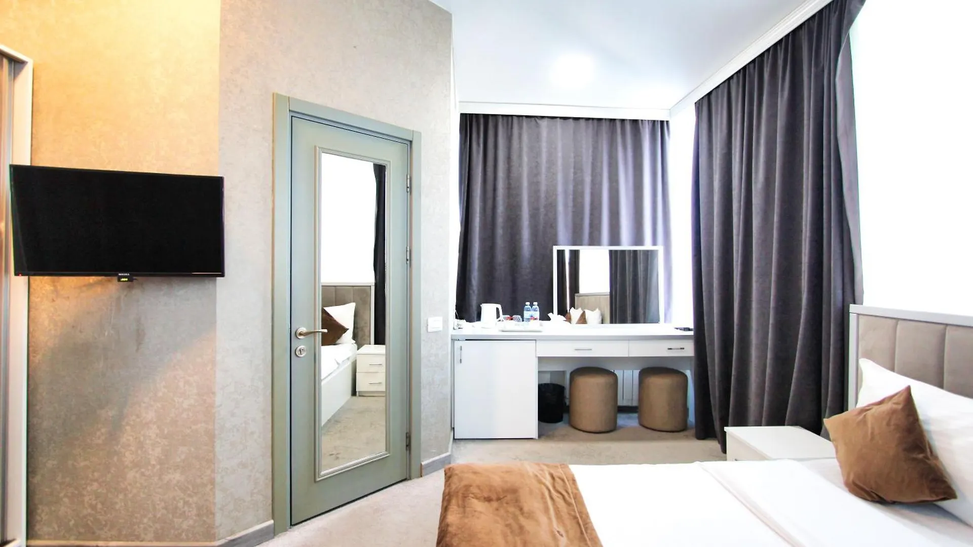 Sunday Hotel & Apartments 바쿠